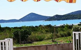 Iva Apartmani