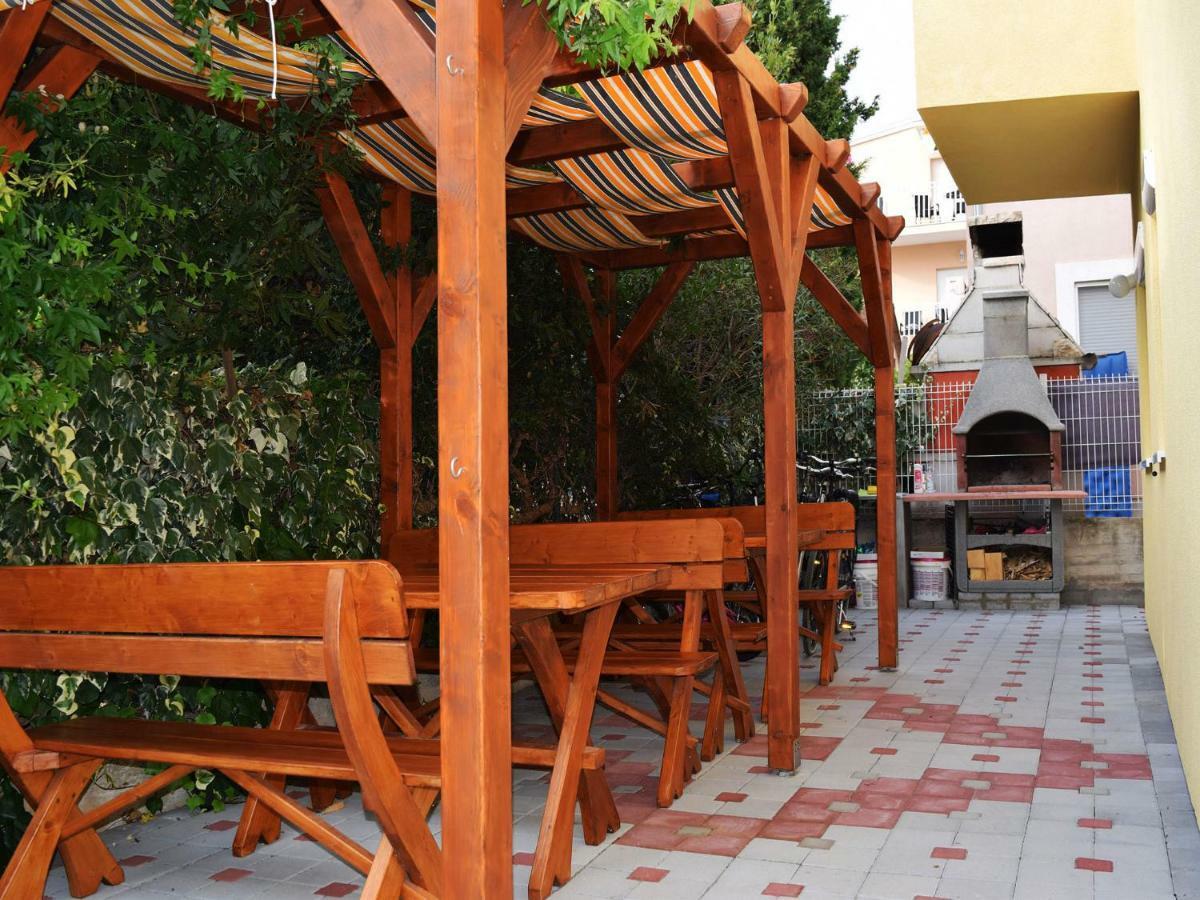 Iva Apartmani Tribalj Exteriér fotografie
