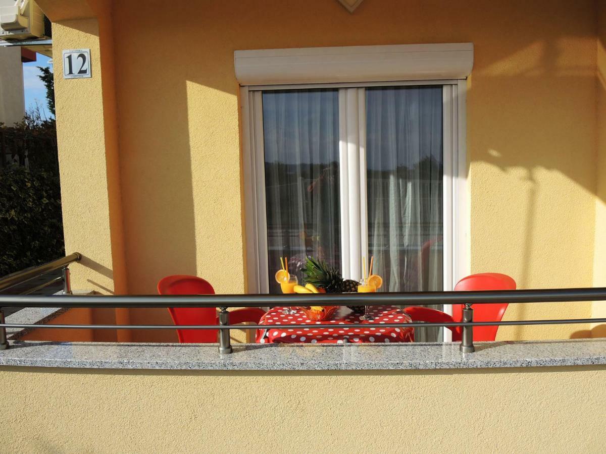 Iva Apartmani Tribalj Exteriér fotografie