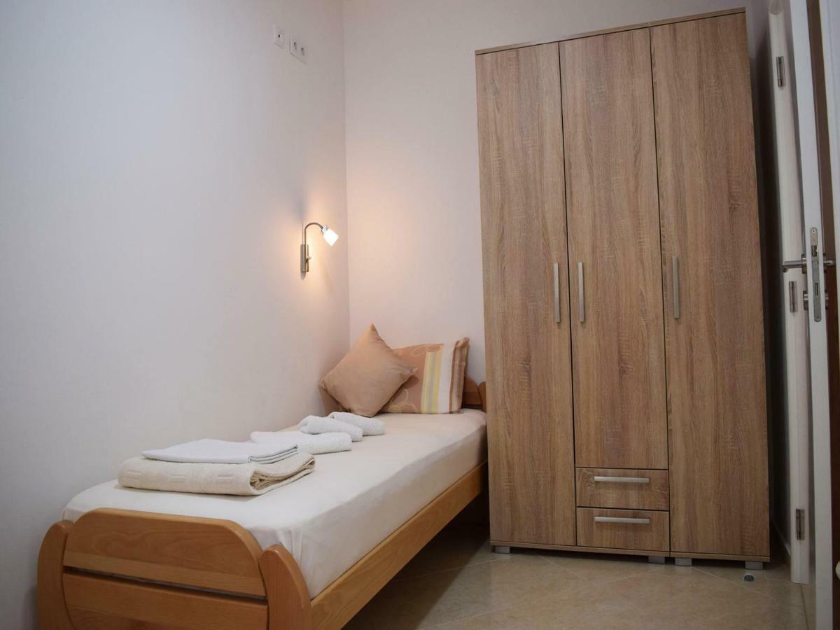 Iva Apartmani Tribalj Exteriér fotografie