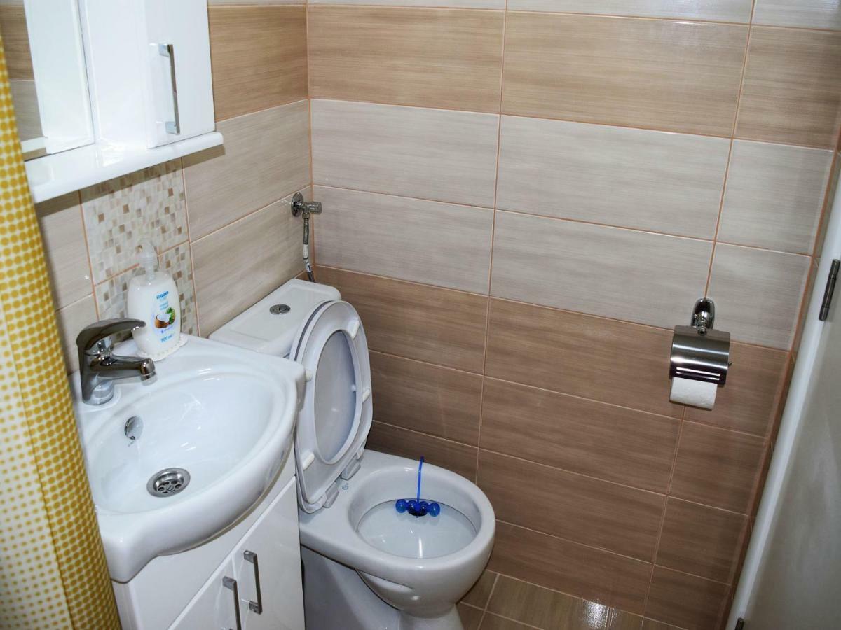 Iva Apartmani Tribalj Exteriér fotografie